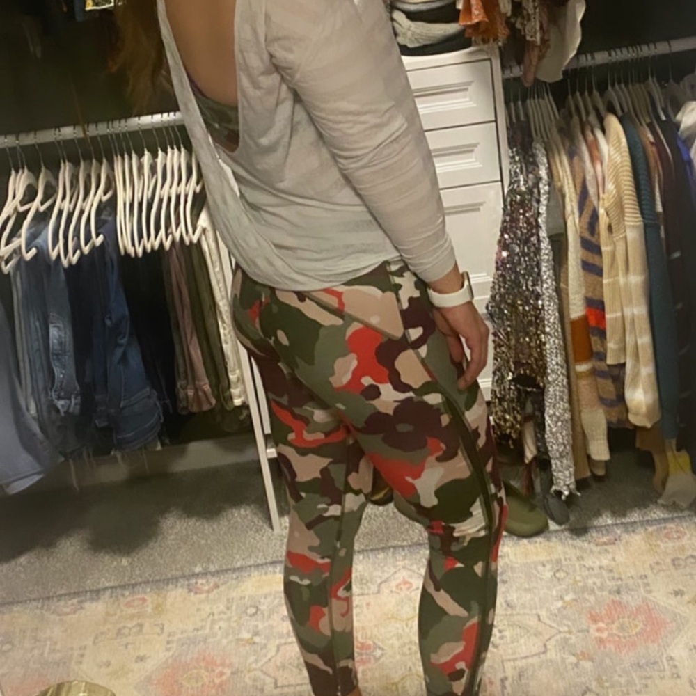 OLD NAVY Active Camouflage Set Sz M - Picture 2 of 10